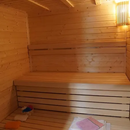 Pod Ještědem Svetla pod Jestedem