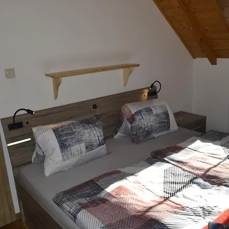 Pod Jestedem Apartment *